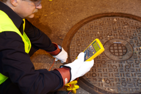 Using Mobile Contact Voltage Testing to Manage Low-Voltage Underground Cable